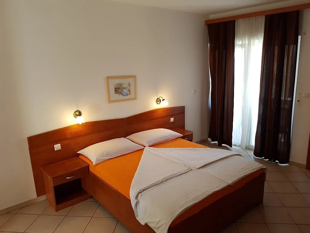 Guesthouse Villa Adria Malinska